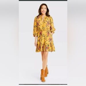 Knox Rose Floral Yellow Dress. Size L